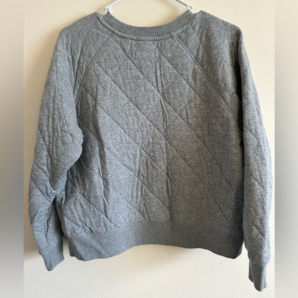 Quilted Easy Sweatshirt - Picture 2 of 2